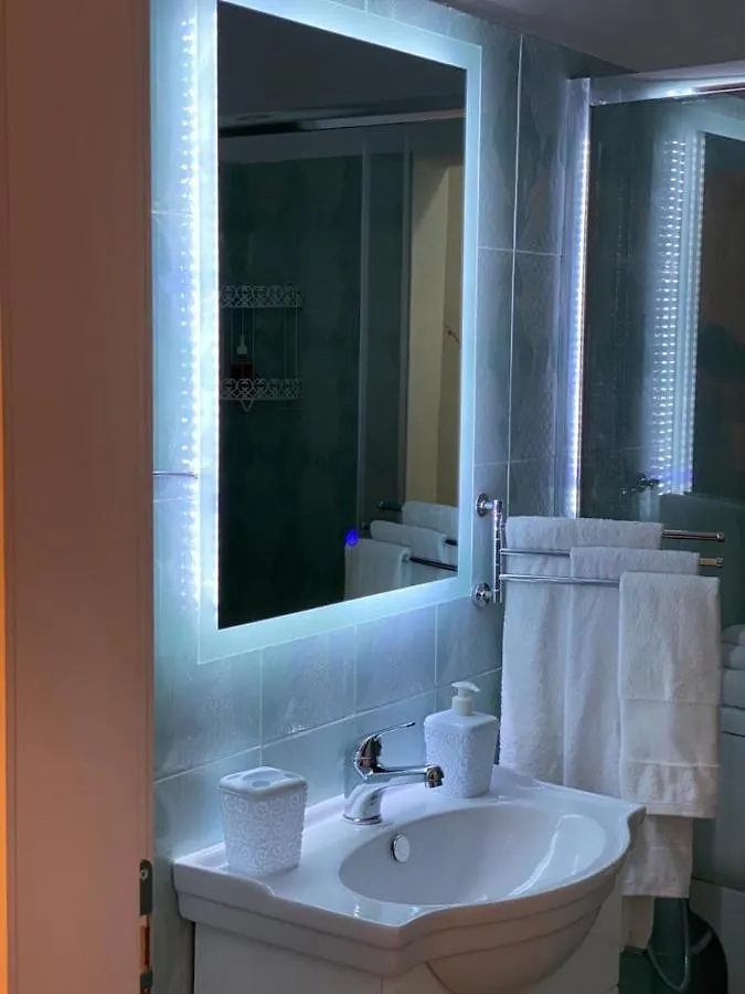 Lucas Apartment Tirana Albania